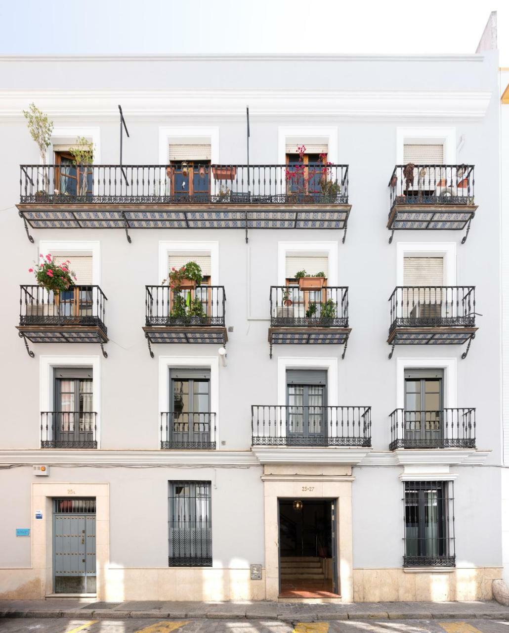 Eleven Real De La Carreteria, By Homing U Apartment เซบีญา ภายนอก รูปภาพ